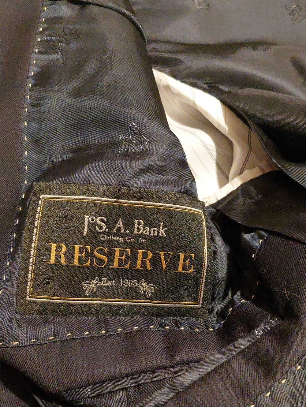 Jos A Bank Reserve 100% Wool Men's Two-Button Blazer 42L in Navy